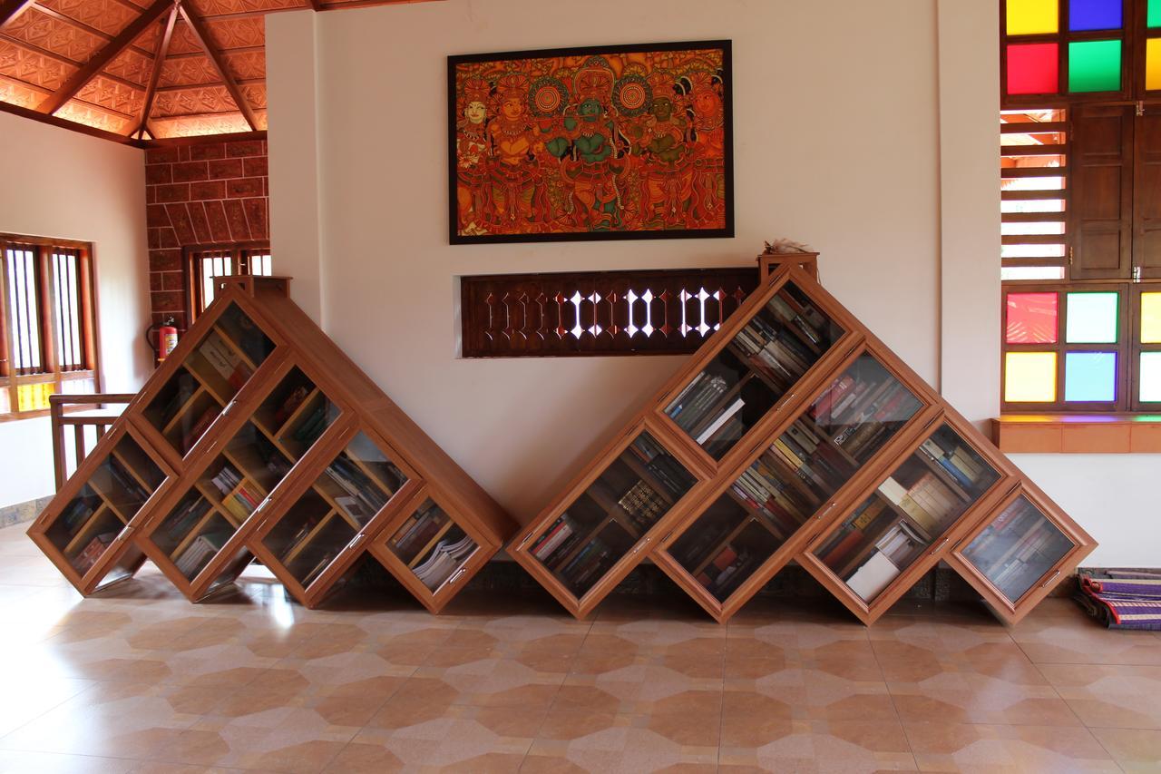 Neelambari Resorts Urakam Exterior photo