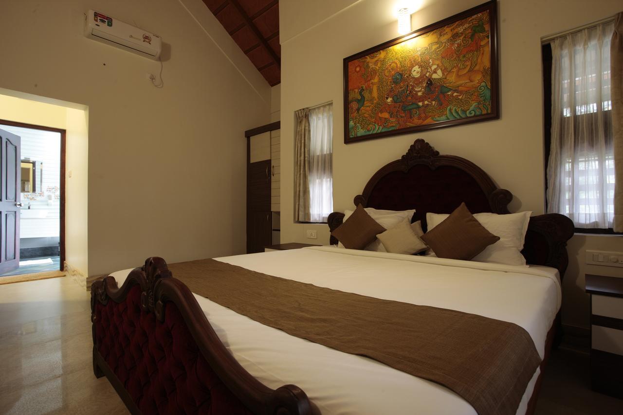 Neelambari Resorts Urakam Exterior photo